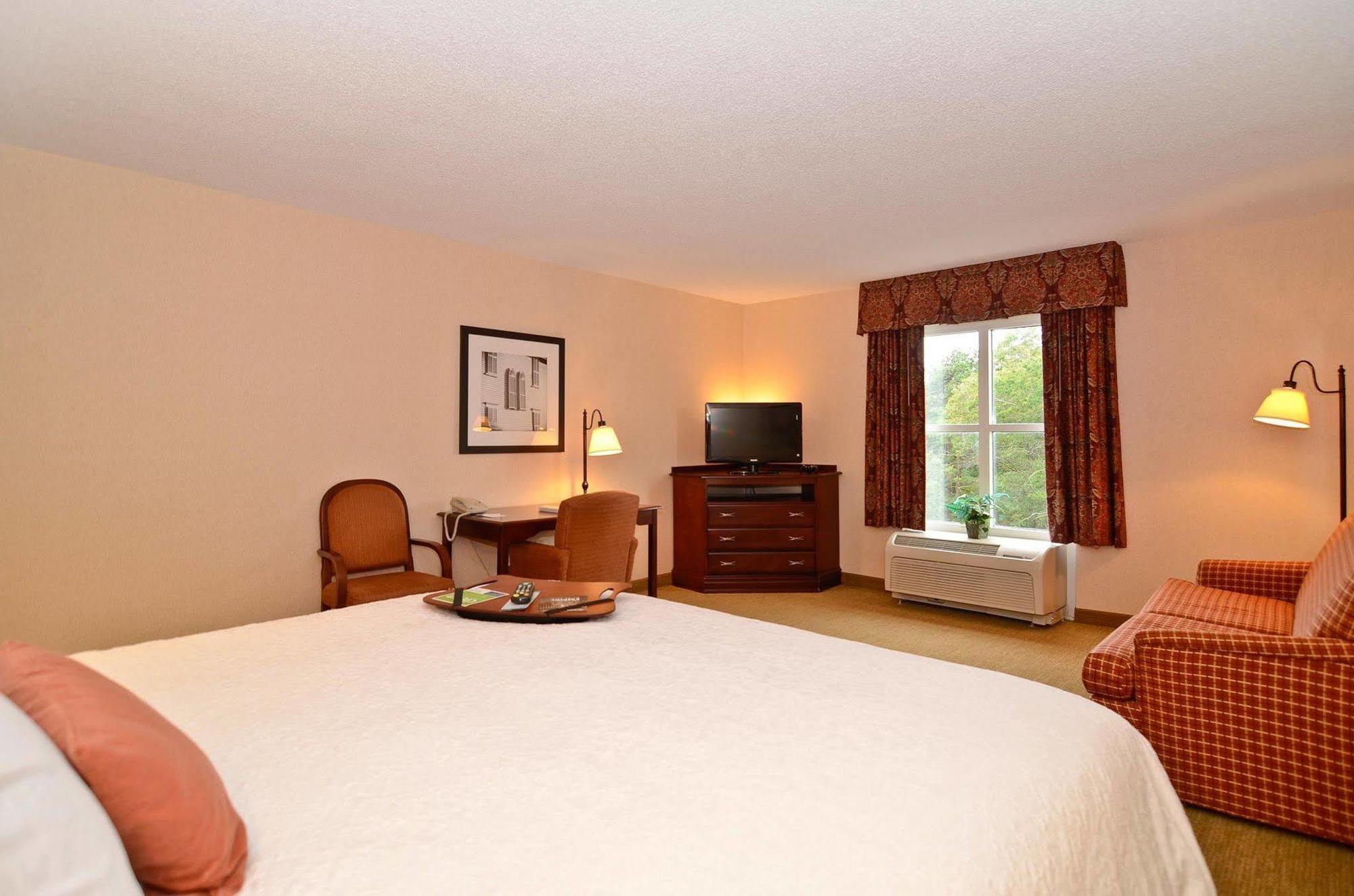 Hampton Inn & Suites By Hilton Plymouth Esterno foto